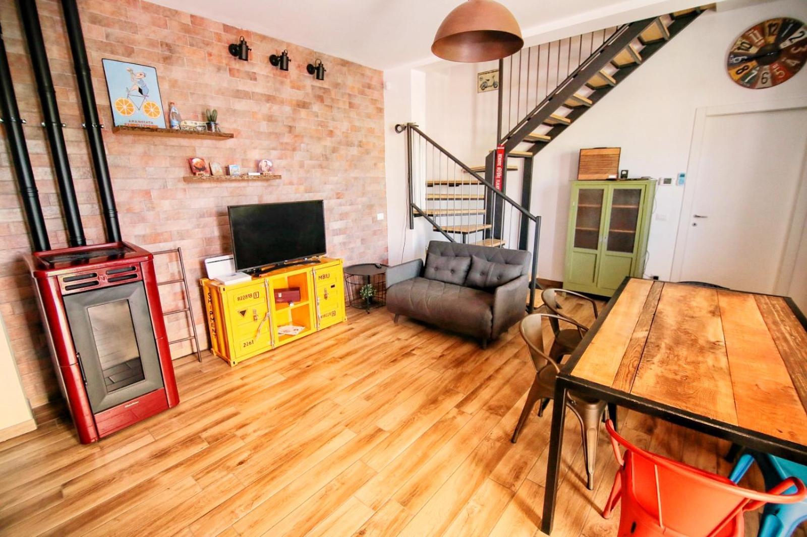 Ruti'S House Apartment Cassano Magnago Bagian luar foto